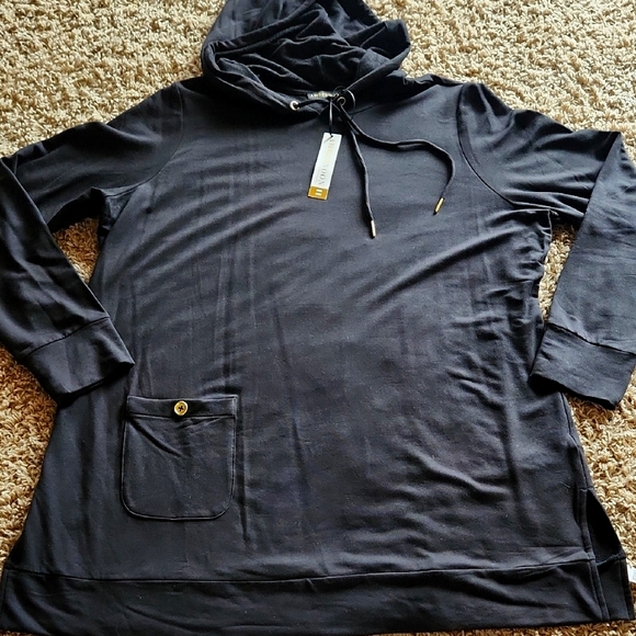 ambernoon Tops - NWT Ambernoon Black Hooded Long Sleeve with Front Pocket Womans Size 1x